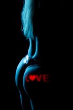 Boudoir fotoshoot vrouw in Noord Brabant bij Samantic Fotografie